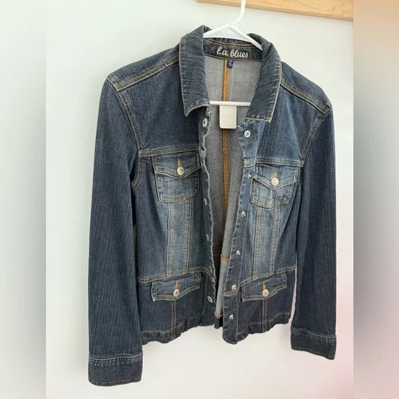 Vintage Denim Jacket Medium - Picture 3 of 5